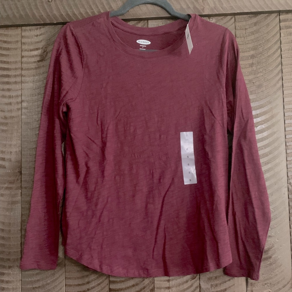 NWT Old Navy Red Long Sleeve Tee